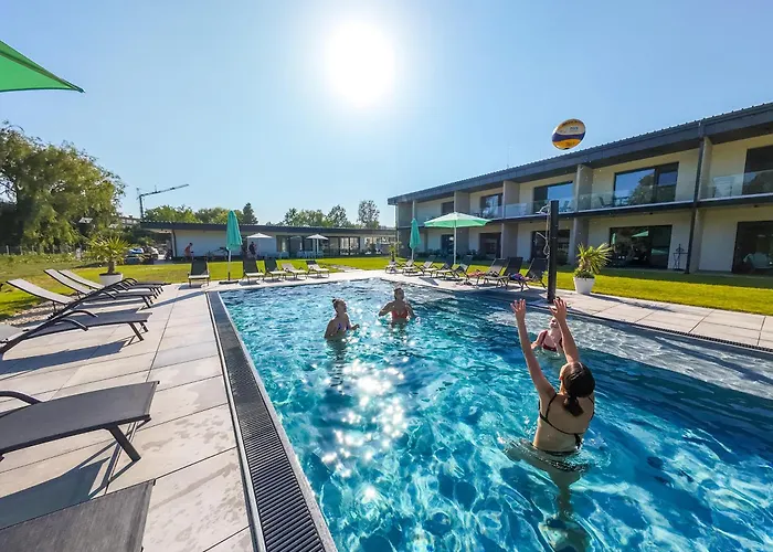 Arena Alojamento de Acomodação e Pequeno-almoço Csopak